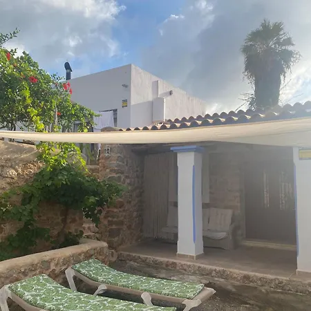 Agroturismo Rural Can Prats Apartment Sant Carles de Peralta Exterior photo